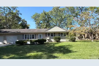 226 Holbrook Road, Holbrook, NY 11741 - Photo 1