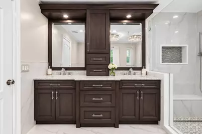 2021 Decatur Avenue, North Bellmore, NY 11710 - Photo 25