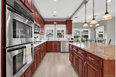 2021 Decatur Avenue, North Bellmore, NY 11710 - Photo 9