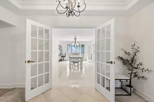 135 Hickman St, Syosset, NY 11791 - Photo 3