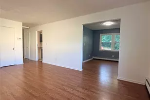 4 Westminster Dr, Middletown, NY 10940 - Photo 5