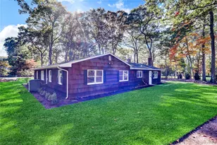 7 Canterbury Ct, East Setauket, NY 11733 - Photo 9