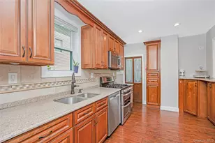 53 Thorne St, Patchogue, NY 11772 - Photo 15