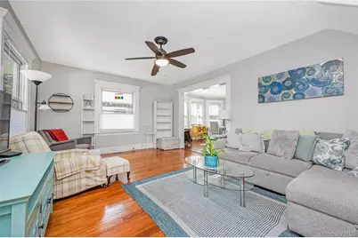 53 Thorne Street, Patchogue, NY 11772 - Photo 7