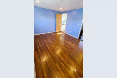 623 Nimrod Court, North Babylon, NY 11703 - Photo 11