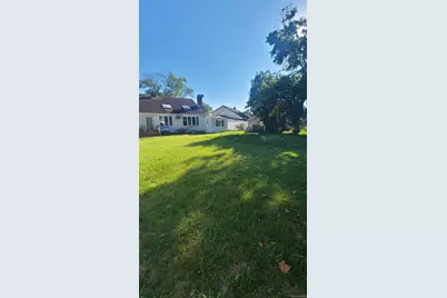 623 Nimrod Court, North Babylon, NY 11703 - Photo 15
