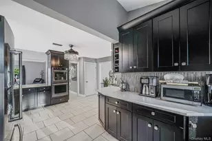 11 Susan Ct, Deer Park, NY 11729 - Photo 5