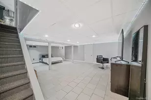 11 Susan Ct, Deer Park, NY 11729 - Photo 21