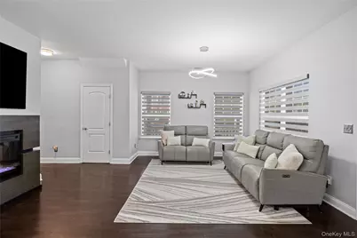 110 Millie Court, Patchogue, NY 11772 - Photo 13