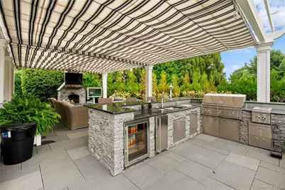 26 True Harbour Way, West Islip, NY 11795 - Photo 39