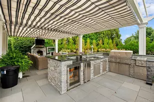 26 True Harbour Way, West Islip, NY 11795 - Photo 39