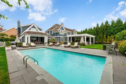 26 True Harbour Way, West Islip, NY 11795 - Photo 33