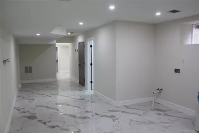 14518 106th Avenue, Jamaica, NY 11435 - Photo 21