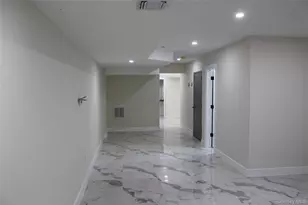 145-18 106th Ave, Jamaica, NY 11435 - Photo 23