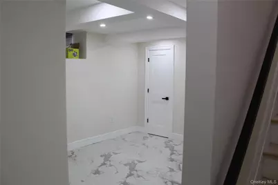 14518 106th Avenue, Jamaica, NY 11435 - Photo 17