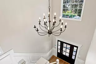 148 Latham Rd, Mineola, NY 11501 - Photo 3