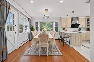 31 Colony Ln, Syosset, NY 11791 - Photo 5