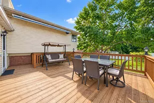 31 Colony Ln, Syosset, NY 11791 - Photo 23