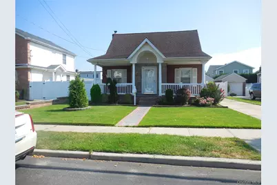 149 Rule Street, Franklin Square, NY 11010 - Photo 3