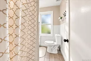 201 Park Dr, Eastchester, NY 10709 - Photo 11