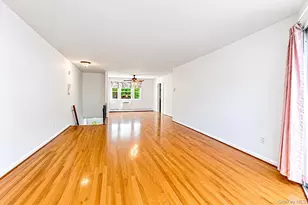 3221 Wilshire Ln, Oakdale, NY 11769 - Photo 3