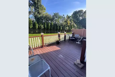 21 Sandy Hill Road, Commack, NY 11725 - Photo 9
