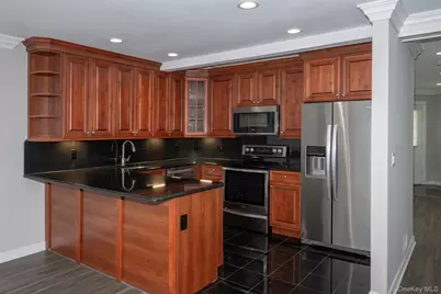 2705 Townhouse Drive #2705, Coram, NY 11727 - Photo 3