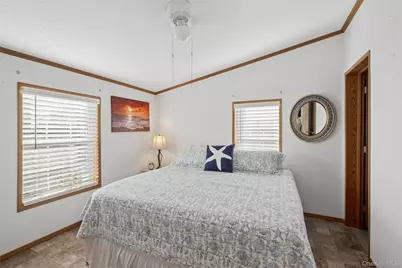 53 Crassen Boulevard #32 Harbor Rd., Amagansett, NY 11930 - Photo 11