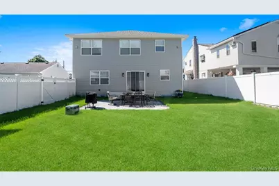 183 Park Lane, Massapequa, NY 11758 - Photo 27