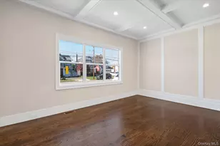 183 Park Ln, Massapequa, NY 11758 - Photo 5