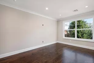 183 Park Ln, Massapequa, NY 11758 - Photo 21
