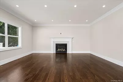 183 Park Lane, Massapequa, NY 11758 - Photo 9