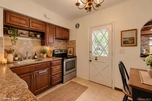 364 E State St, Long Beach, NY 11561 - Photo 17