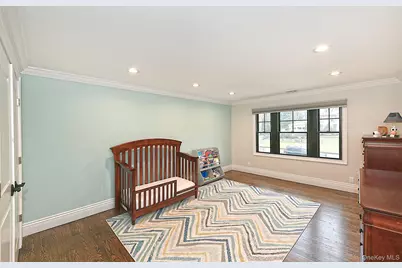 10 Yardley Drive, Dix Hills, NY 11746 - Photo 29