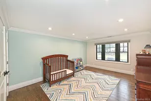 10 Yardley Dr, Dix Hills, NY 11746 - Photo 29