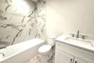 161 Union Ave, Lynbrook, NY 11563 - Photo 5