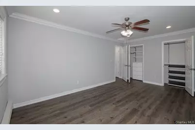 552 New Highway #2-1C, Hauppauge, NY 11788 - Photo 7