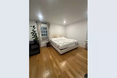 57 Scarcliffe Drive, Malverne, NY 11565 - Photo 13