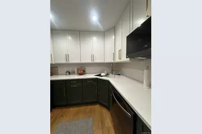 57 Scarcliffe Drive, Malverne, NY 11565 - Photo 15