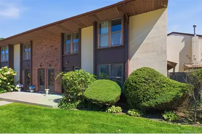 11 Juniper Court #11, Selden, NY 11784 - Photo 3