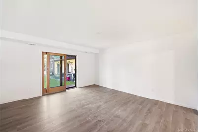 11 Juniper Court #11, Selden, NY 11784 - Photo 7