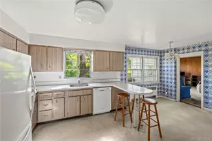 52 Borglum Rd, Manhasset, NY 11030 - Photo 11