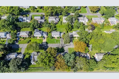 52 Borglum Road, Manhasset, NY 11030 - Photo 27