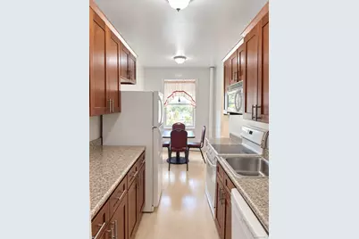40 E Birch Street #Apt 4D, Mount Vernon, NY 10552 - Photo 7