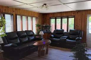 1 Beaver St, Patchogue, NY 11772 - Photo 7