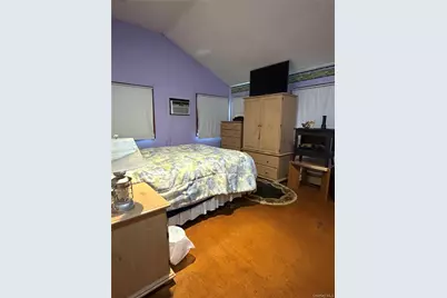 1 Beaver Street, Patchogue, NY 11772 - Photo 11
