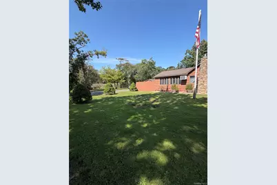 1 Beaver Street, Patchogue, NY 11772 - Photo 3