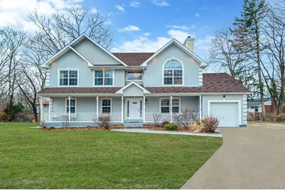 6 Denmark Court, Huntington, NY 11743 - Photo 1