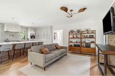 55 Washington Avenue, Garden City, NY 11530 - Photo 7