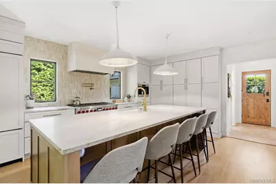 55 Washington Avenue, Garden City, NY 11530 - Photo 9